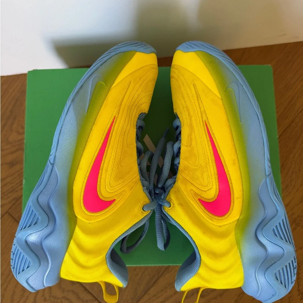 Nike Youth Giannis Immortality 4 (GS) – Lightning/Hyper Pink – Youth Size 2.5Y